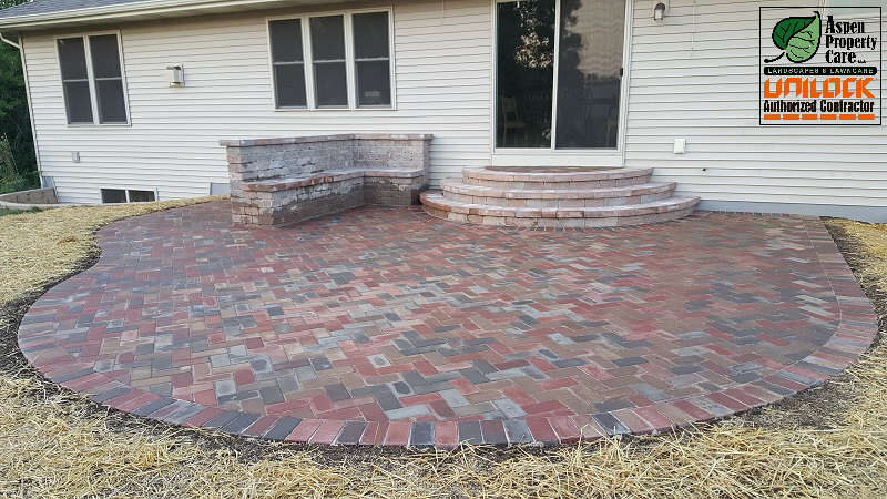 Paver Patio With Bench